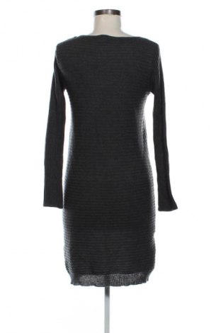 Šaty  Free Quent, Velikost S, Barva Šedá, Cena  129,00 Kč