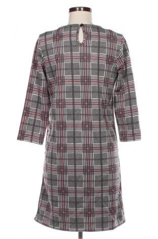 Рокля Gina Benotti, Размер S, Цвят Многоцветен, Цена 2,55 €