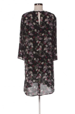 Sukienka Gina Tricot, Rozmiar M, Kolor Kolorowy, Cena 23,99 zł