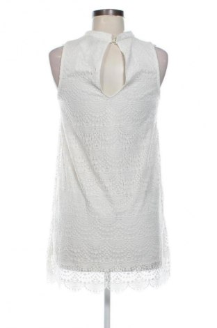 Sukienka Gina Tricot, Rozmiar M, Kolor Biały, Cena 39,99 zł