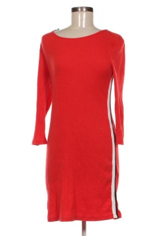 Рокля Gina Tricot, Размер M, Цвят Червен, Цена 2,55 €