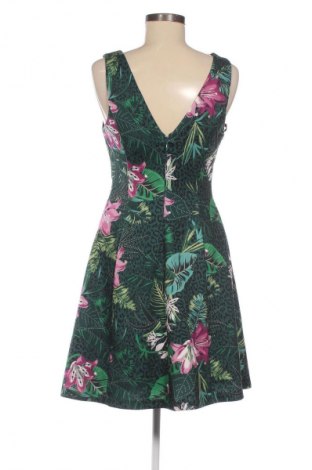 Šaty  Guess, Veľkosť XS, Farba Viacfarebná, Cena  30,95 €
