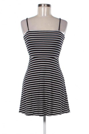 Рокля H&M, Размер M, Цвят Многоцветен, Цена 18,40 €