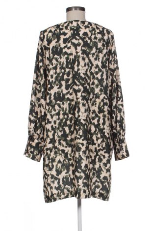 Kleid H&M, Größe L, Farbe Mehrfarbig, Preis 17,99 €