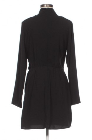 Рокля H&M, Размер M, Цвят Черен, Цена 4,60 €