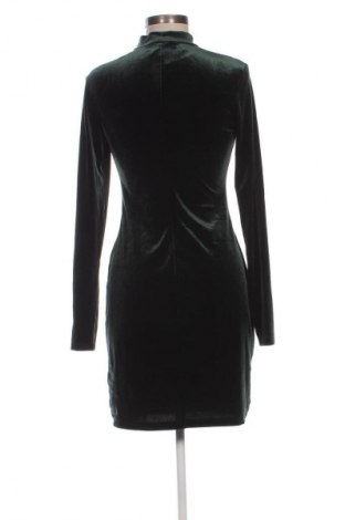 Рокля H&M, Размер M, Цвят Зелен, Цена 3,57 €