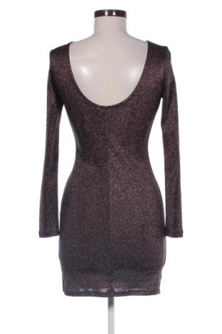 Sukienka H&M Divided, Rozmiar M, Kolor Czerwony, Cena 13,99 zł