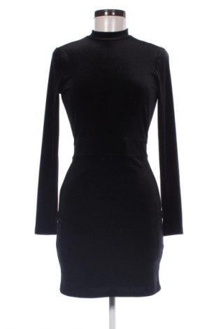 Рокля H&M Divided, Размер M, Цвят Черен, Цена 3,06 €