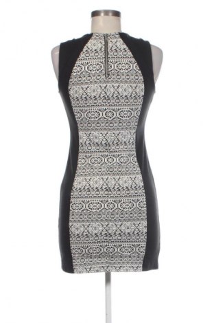 Sukienka H&M Divided, Rozmiar M, Kolor Kolorowy, Cena 25,99 zł