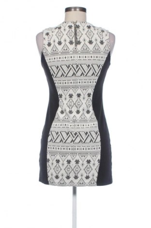 Рокля H&M Divided, Размер M, Цвят Многоцветен, Цена 18,40 €