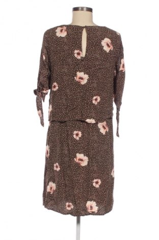 Šaty  H&M Mama, Velikost M, Barva Vícebarevné, Cena  189,00 Kč