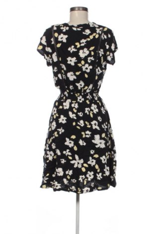 Рокля Ichi, Размер XS, Цвят Многоцветен, Цена 27,09 €