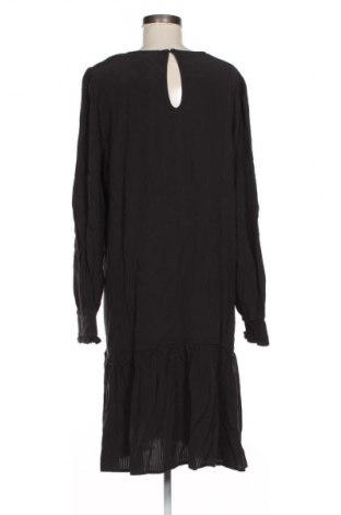 Sukienka Ichi, Rozmiar L, Kolor Czarny, Cena 68,99 zł