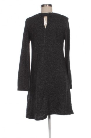 Šaty  Kiabi, Velikost M, Barva Vícebarevné, Cena  49,00 Kč