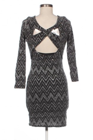 Kleid Kiah, Größe S, Farbe Silber, Preis 5,99 €