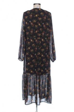 Šaty  Ladies, Velikost L, Barva Vícebarevné, Cena  159,00 Kč