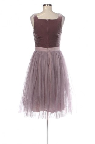 Kleid Little Mistress, Größe M, Farbe Aschrosa, Preis 22,99 €