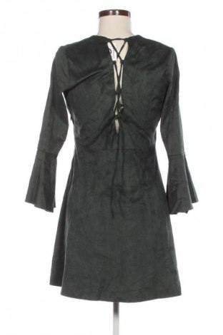 Рокля Mango, Размер M, Цвят Зелен, Цена 4,09 €