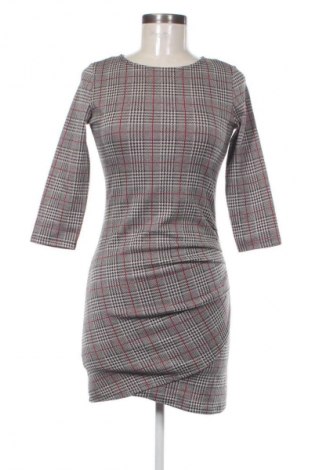 Рокля Mango, Размер S, Цвят Многоцветен, Цена 2,55 €