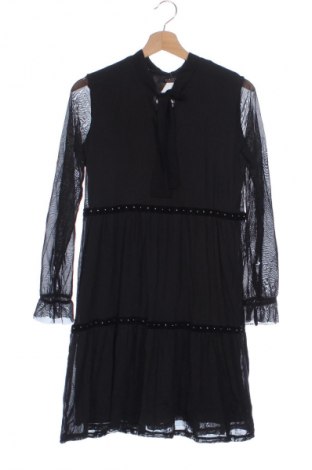 Рокля Mohito, Размер S, Цвят Черен, Цена 6,13 €