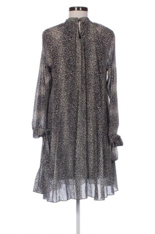 Рокля NEW COLLECTION, Размер M, Цвят Многоцветен, Цена 7,15 €