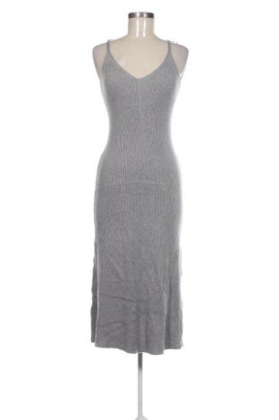Sukienka NORM-CORE, Rozmiar M, Kolor Szary, Cena 24,99 zł