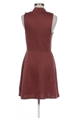 Рокля New Look, Размер L, Цвят Многоцветен, Цена 8,18 €