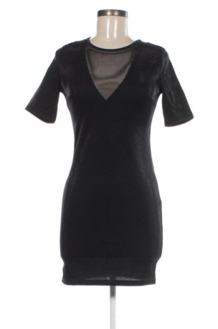 Рокля ONLY, Размер XS, Цвят Черен, Цена 5,62 €