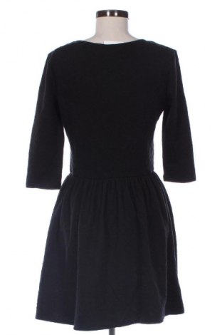 Sukienka Object, Rozmiar M, Kolor Czarny, Cena 34,99 zł