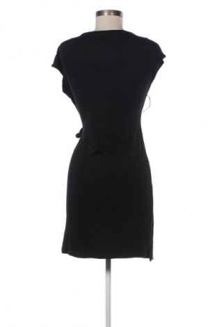 Sukienka PatPat, Rozmiar S, Kolor Czarny, Cena 37,81 zł