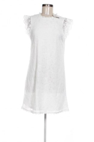 Kleid Pieces, Größe M, Farbe Weiß, Preis 46,99 €