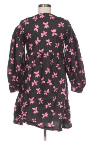 Рокля Pieces, Размер XS, Цвят Многоцветен, Цена 8,18 €