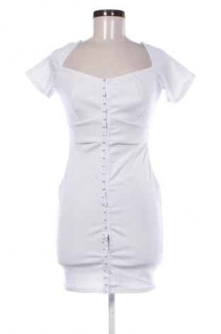 Šaty  Pretty Little Thing, Velikost M, Barva Bílá, Cena  210,00 Kč