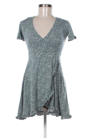 Šaty  Pull&Bear, Velikost M, Barva Vícebarevné, Cena  219,00 Kč