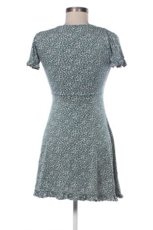 Šaty  Pull&Bear, Velikost M, Barva Vícebarevné, Cena  219,00 Kč