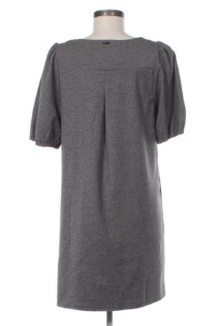 Рокля Pulz Jeans, Размер L, Цвят Многоцветен, Цена 4,60 €