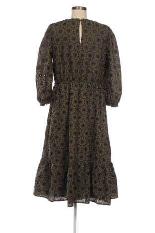 Рокля Reserved, Размер XL, Цвят Многоцветен, Цена 13,80 €