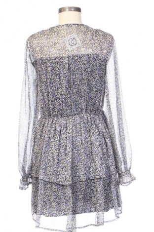 Šaty  Reserved, Velikost M, Barva Vícebarevné, Cena  499,00 Kč