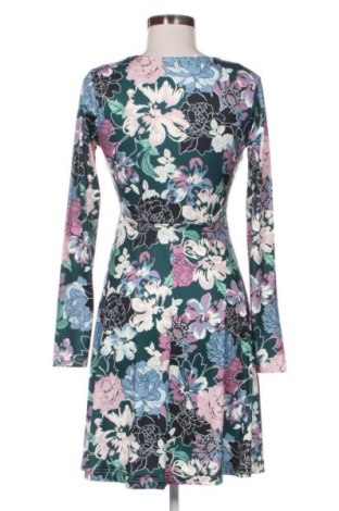 Šaty  Reserved, Velikost S, Barva Vícebarevné, Cena  109,00 Kč