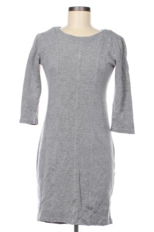 Рокля Reserved, Размер L, Цвят Сив, Цена 5,11 €