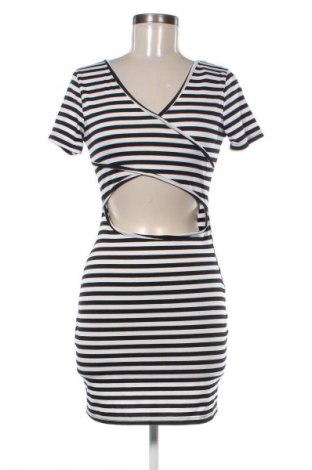 Рокля SHEIN, Размер M, Цвят Многоцветен, Цена 20,02 €