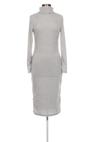 Рокля SHEIN, Размер M, Цвят Многоцветен, Цена 4,60 €