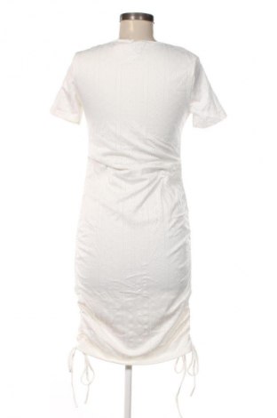 Рокля SHEIN, Размер M, Цвят Бял, Цена 12,27 €