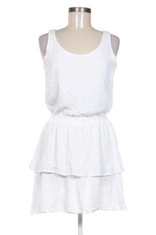 Ruha Sinsay, Méret M, Szín Fehér, Ár 3 689 Ft