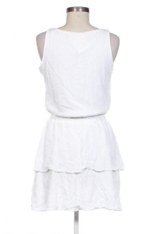 Ruha Sinsay, Méret M, Szín Fehér, Ár 3 689 Ft