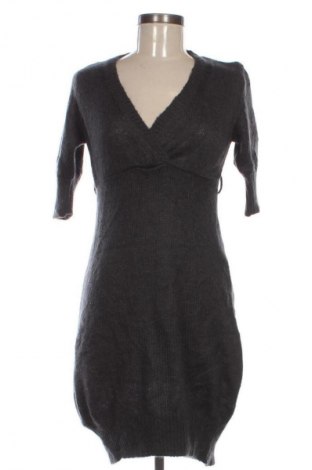 Sukienka Sisley, Rozmiar S, Kolor Szary, Cena 62,99 zł