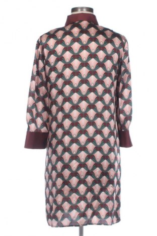 Šaty  Sisley, Velikost M, Barva Vícebarevné, Cena  339,00 Kč