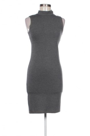 Рокля Square, Размер S, Цвят Сив, Цена 2,04 €