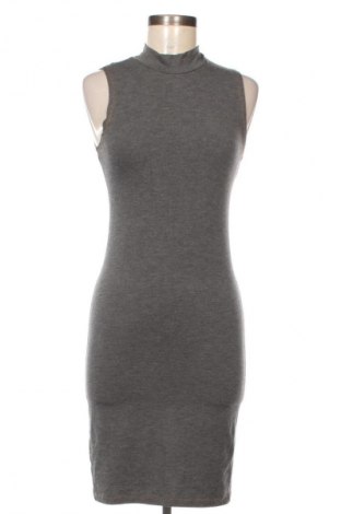 Sukienka Square, Rozmiar S, Kolor Szary, Cena 46,19 zł