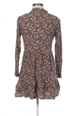 Šaty  Stradivarius, Veľkosť M, Farba Viacfarebná, Cena  7,95 €